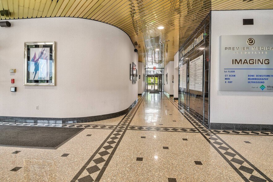 More Photos Of 3824 Northern Pike, Monroeville Medical For Sale
