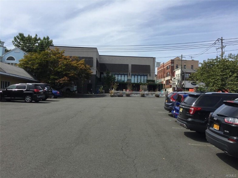 More Photos Of 65 Main St, Nyack Restaurant For Lease