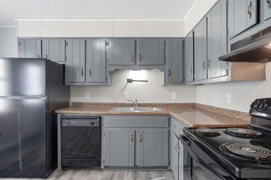 More Photos Of , Portland Multifamily For Sale