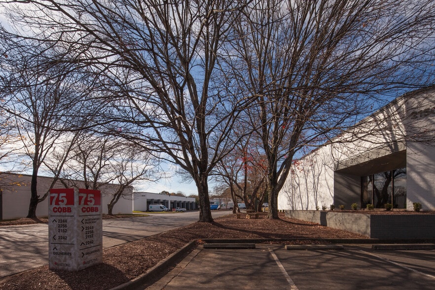 More Photos Of 1335 Capital Circle, Marietta Unknown For Lease