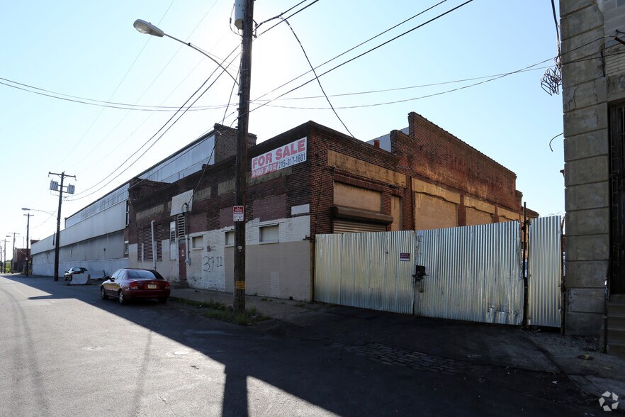 More Photos Of 3711-3763 Sepviva St, Philadelphia Manufacturing For Sale