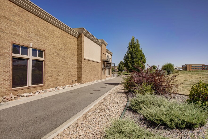 More Photos Of 9846 Zenith Meridian Dr, Englewood Restaurant For Sale