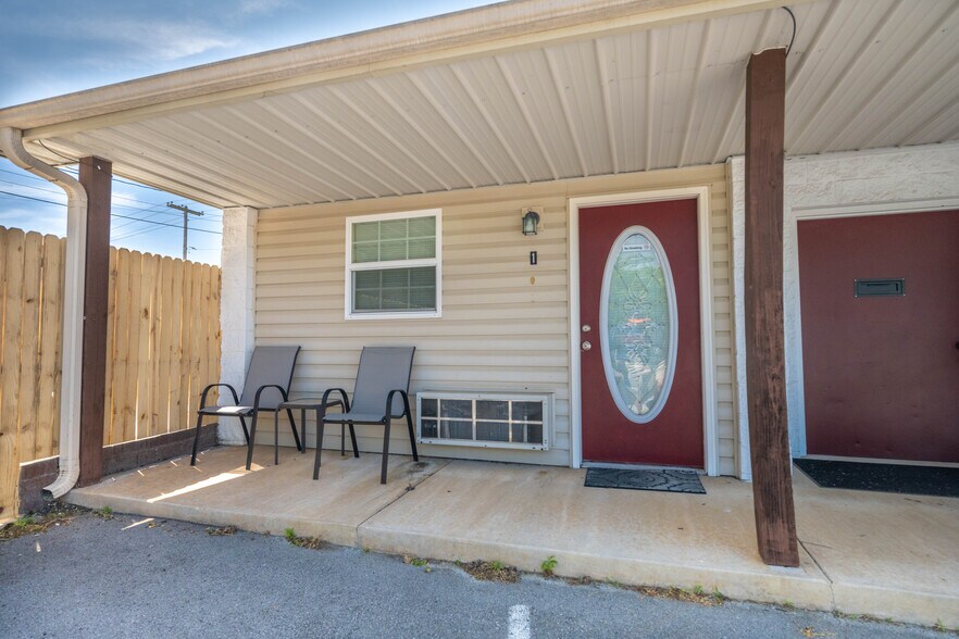 More Photos Of 3251 Main St, Pikeville Specialty For Sale