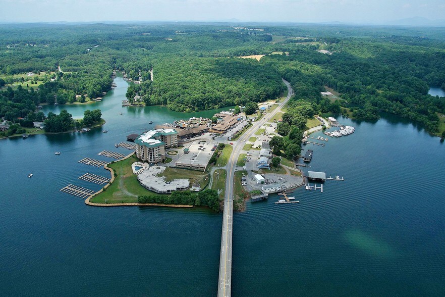 More Photos Of 110 Bridgewater Pointe Pl, Moneta Land For Sale