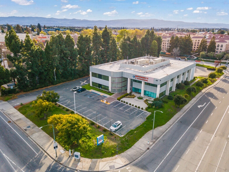 More Photos Of 595 Lawrence Expy, Sunnyvale Medical For Sale