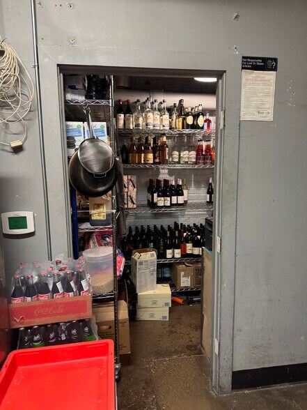 More Photos Of 16 Saint Lawrence Ave, Reno Freestanding For Lease