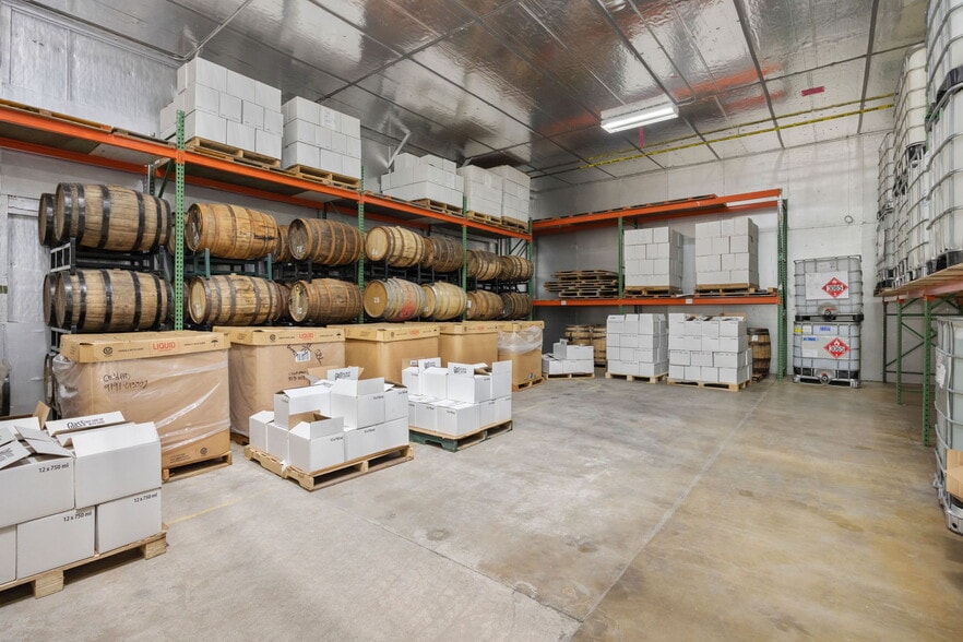 More Photos Of 1 Stevenson Rd, Laramie Specialty For Lease