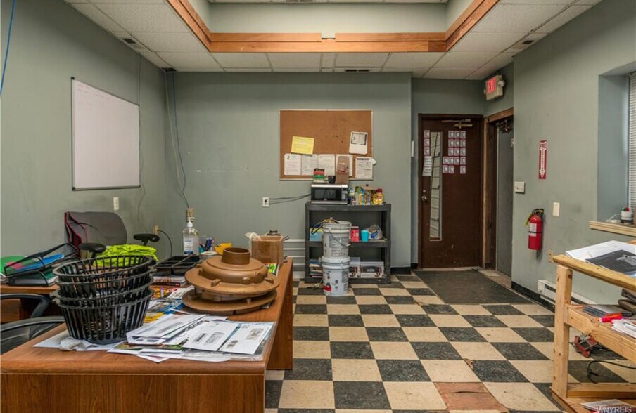More Photos Of 3231 Harlem Rd, Cheektowaga Warehouse For Sale