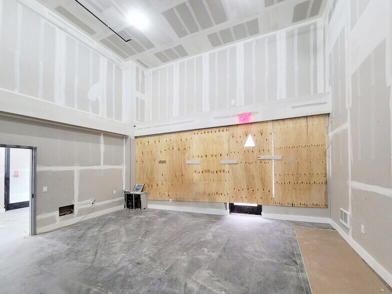 More Photos Of 1407 Flatbush Ave, Brooklyn Apartments For Lease