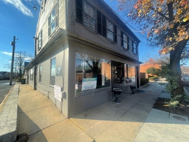 More Photos Of 244 E Patrick St, Frederick Storefront For Lease