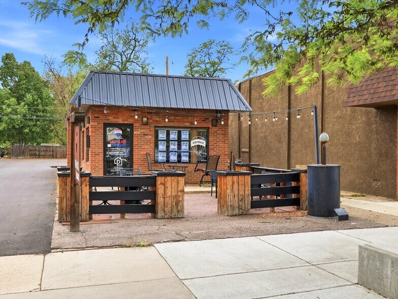 More Photos Of 109 N Public Rd, Lafayette Freestanding For Sale