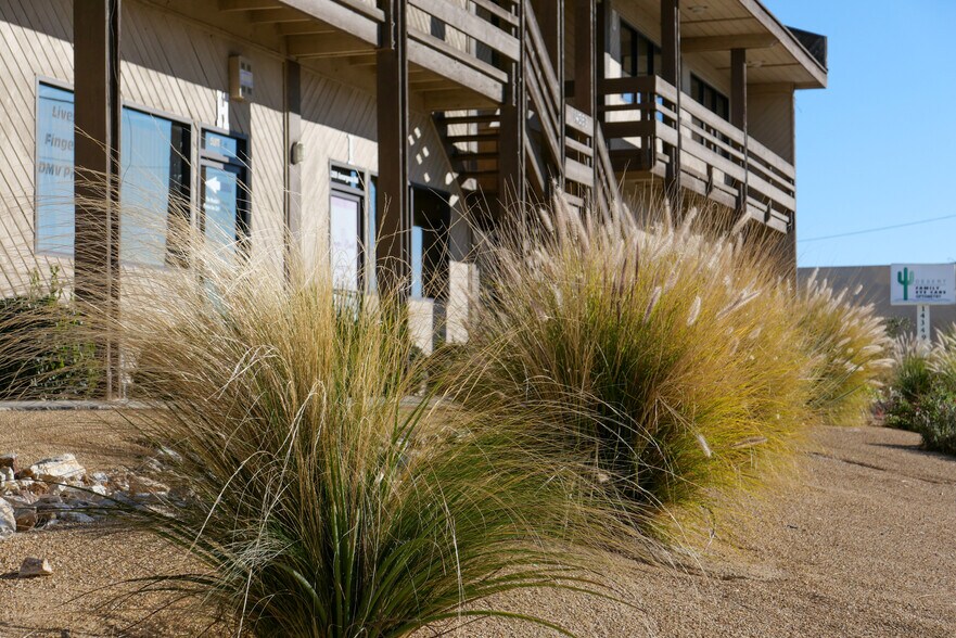 More Photos Of 14359 Amargosa Rd, Victorville Office For Sale