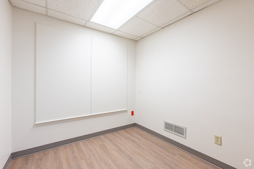 More Photos Of 1100 Turner Rd, Cumming Office For Lease