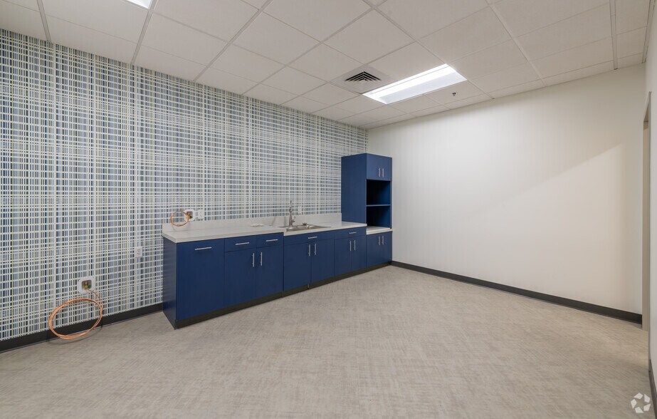 More Photos Of 181 Ballardvale St, Wilmington Office For Lease