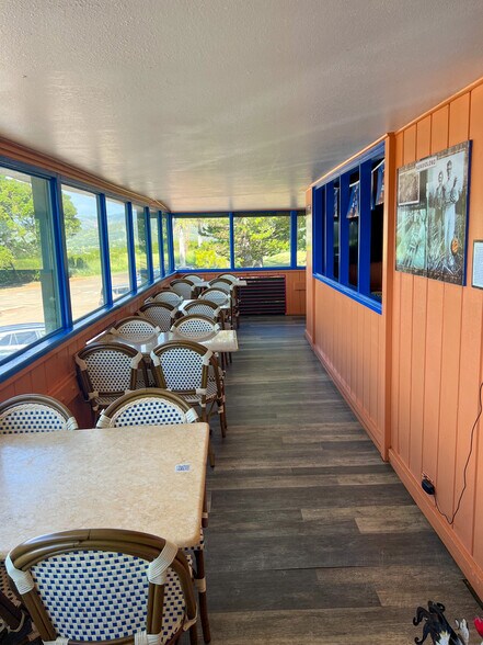 More Photos Of 854 Puu Road, Kalaheo Restaurant For Lease