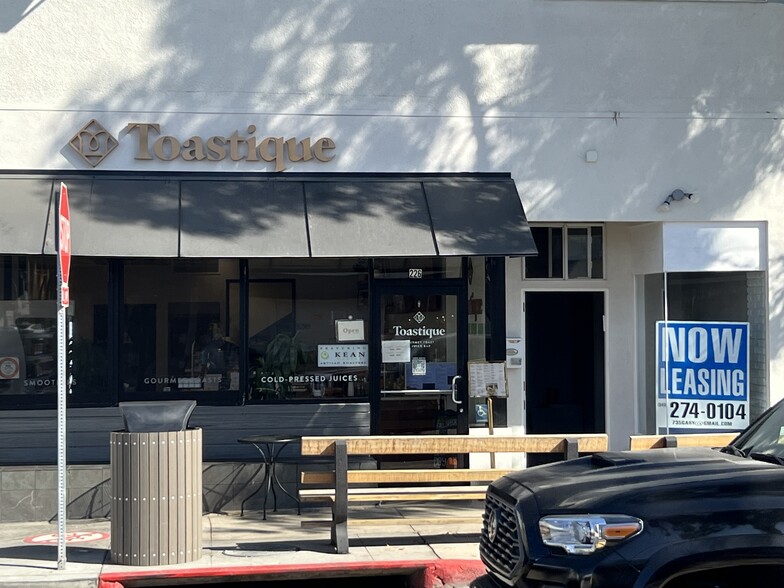 Primary Photo Of 226 Marine Ave, Newport Beach Storefront For Lease