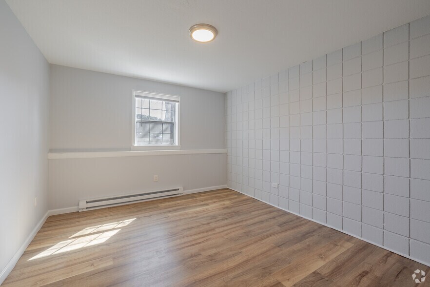 More Photos Of 134 College Hwy, Southampton Apartments For Sale