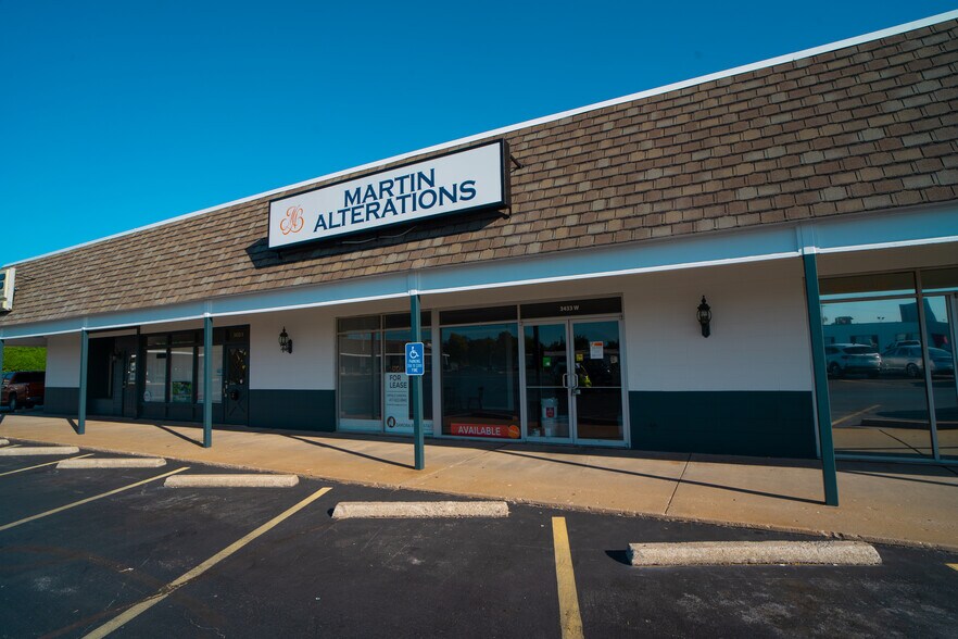 More Photos Of 3433-3455 S Campbell Ave, Springfield Medical For Lease