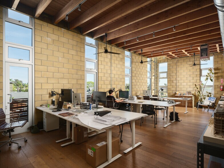 More Photos Of 2202 30th St, San Diego Apartments For Sale