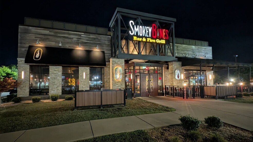 More Photos Of 2450 Scottsville Rd, Bowling Green Restaurant For Lease