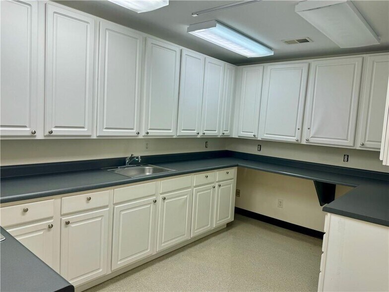 More Photos Of 203 E Main St, Drexel General Retail For Sale