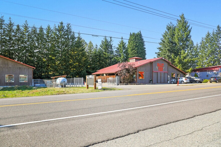 More Photos Of 461 NE Old Belfair Hwy, Belfair Storefront Retail Office For Sale