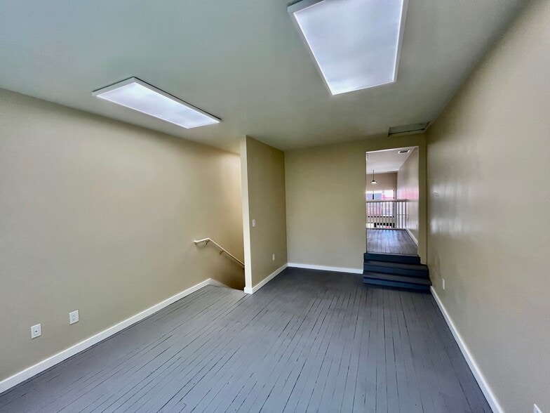 More Photos Of 1821 Irving St, San Francisco Storefront For Lease