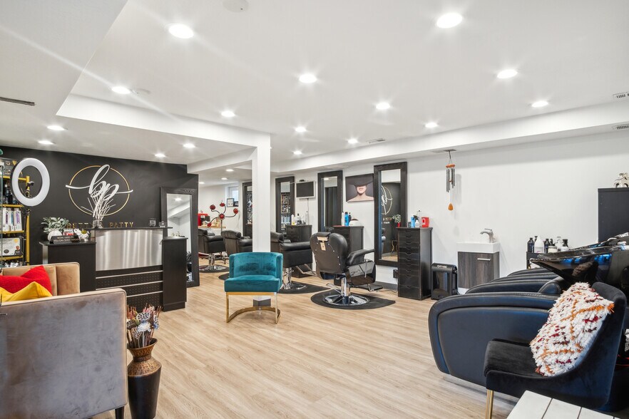 More Photos Of 940 N 400 E, North Salt Lake Office For Sale