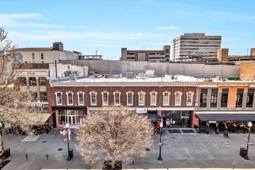 More Photos Of 17 Market Sq, Knoxville Storefront Retail Office For Sale