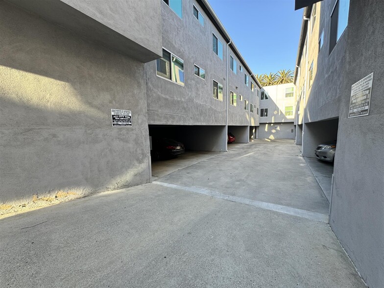 More Photos Of 1428 12th St, Santa Monica Apartments For Sale