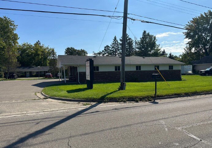 More Photos Of 8434 N Saginaw Rd, Mount Morris Medical For Sale