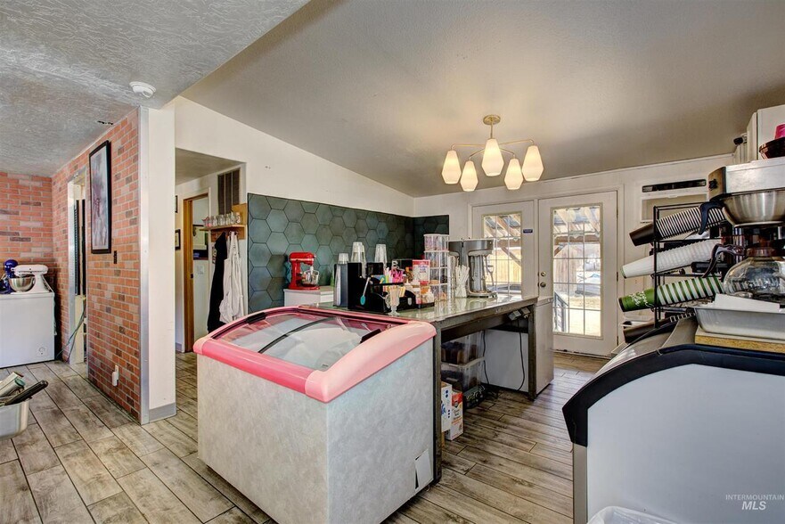 More Photos Of 101 Montgomery St, Idaho City Storefront Retail Residential For Sale