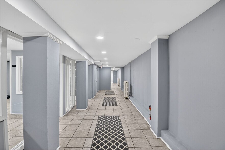 More Photos Of 1115 Massachusetts Ave NW, Washington Office For Lease