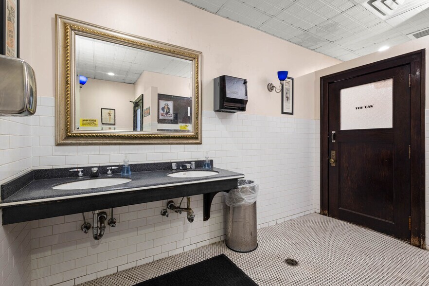 More Photos Of 20 Center St, Batavia Restaurant For Sale