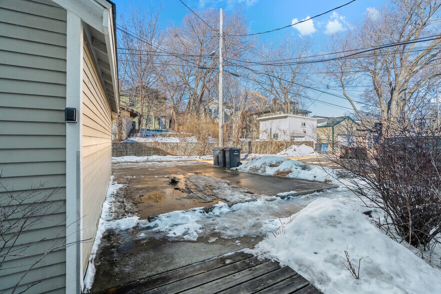 More Photos Of 2420 4th Ave S, Minneapolis Apartments For Sale