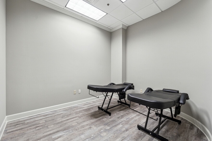 More Photos Of 1300 Peachtree Industrial Blvd, Suwanee Storefront Retail Office For Sale