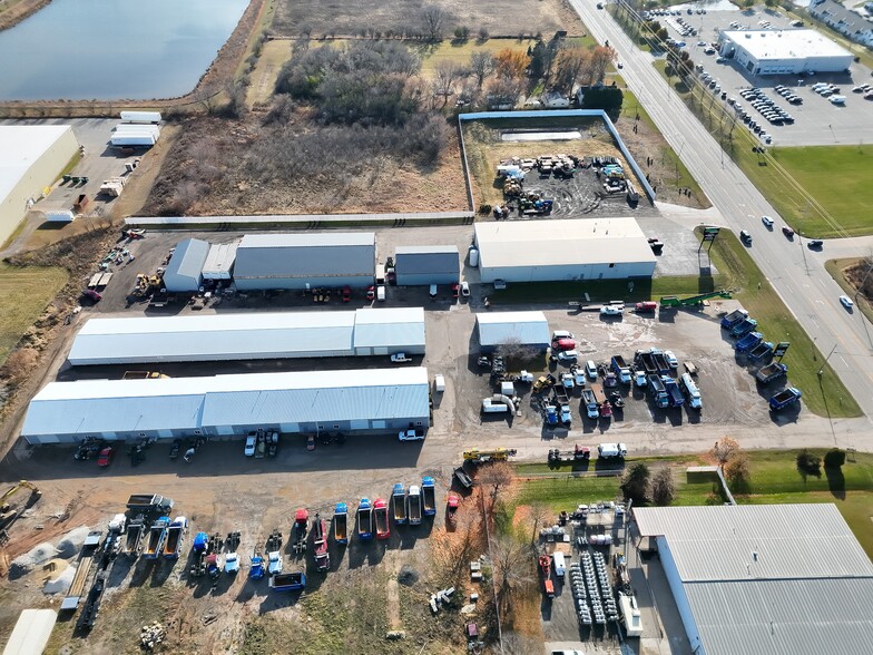 More Photos Of , Oshkosh Unknown For Sale