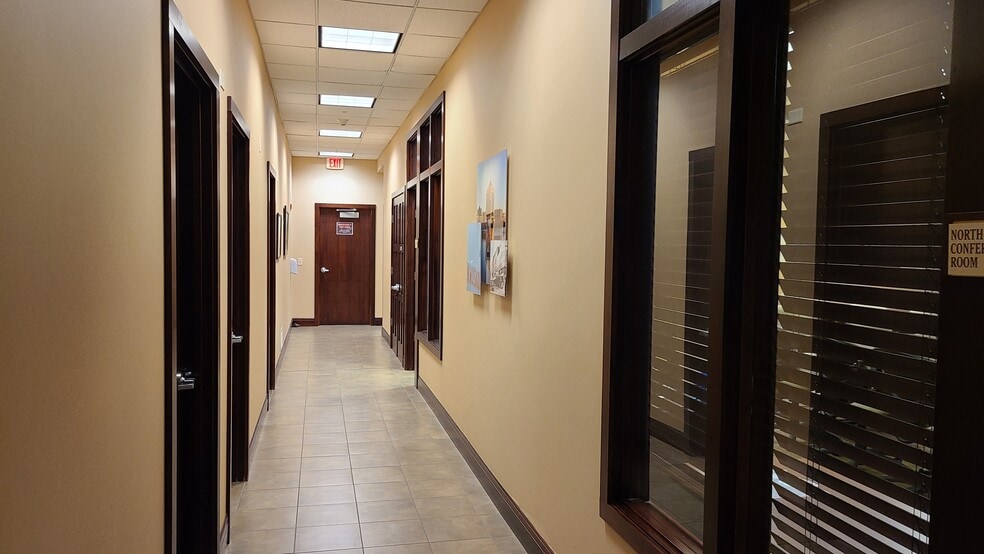More Photos Of 200 Washington St, Wausau Office For Sale