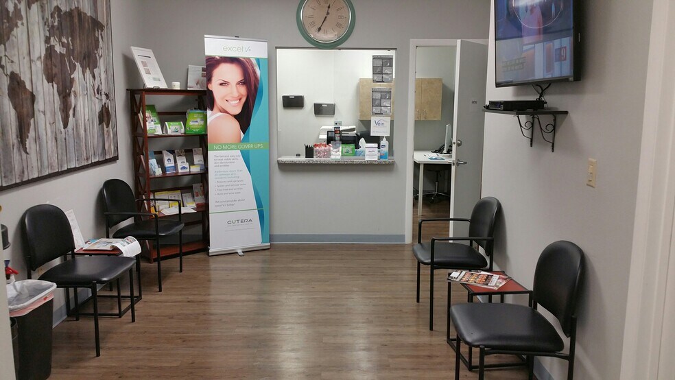 More Photos Of 1000 Executive Dr, Oviedo Medical For Lease