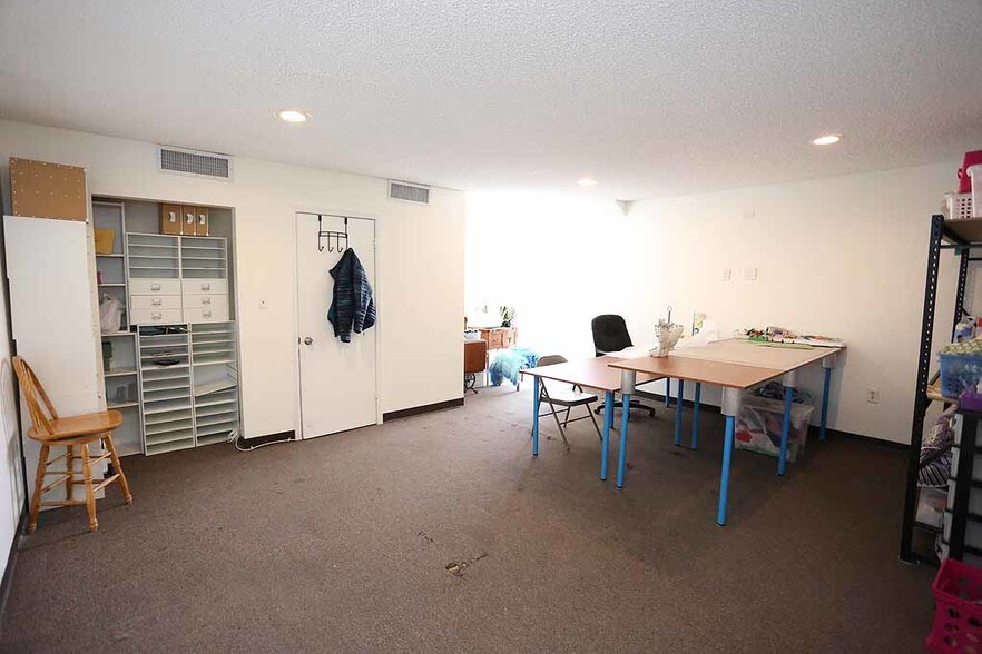 More Photos Of 4023 W Oquendo Rd, Las Vegas Warehouse For Sale