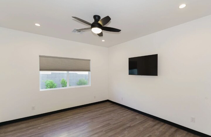 More Photos Of 4529 N 28th Pl, Phoenix Assisted Living For Sale
