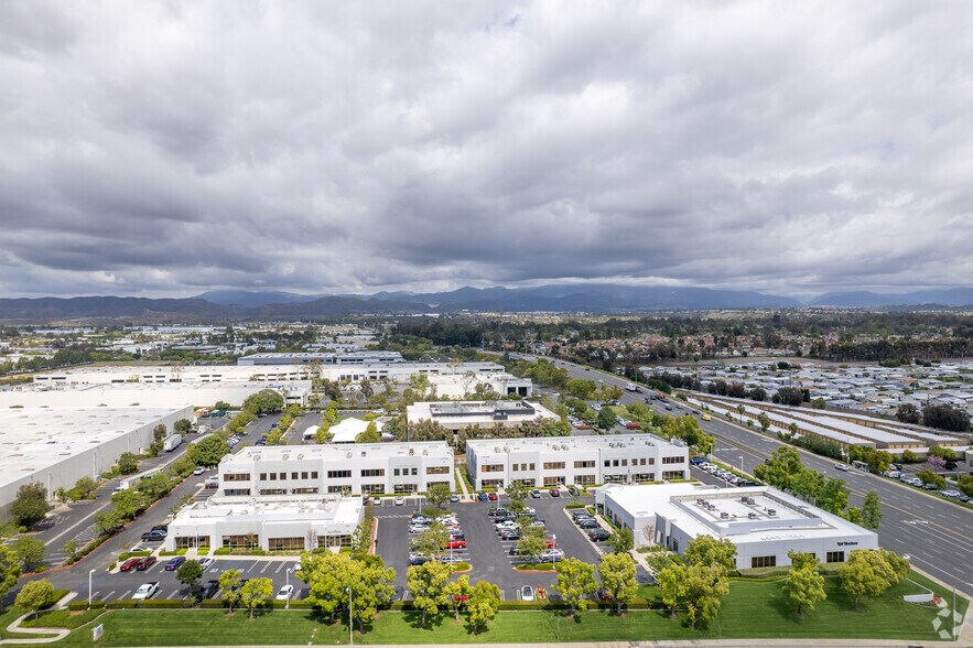 More Photos Of 9935-9959 Muirlands Blvd, Irvine Showroom For Sale