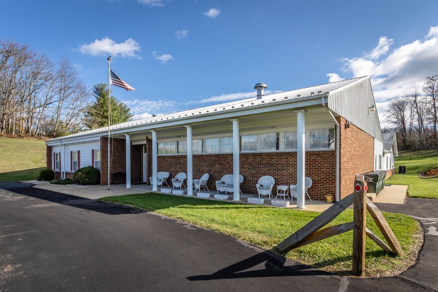 Primary Photo Of 8 Rainbow Ln, Waynesboro Assisted Living For Sale