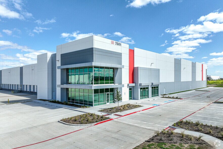 Primary Photo Of 7500-7601 Oak Grove Rd, Fort Worth Industrial For Lease