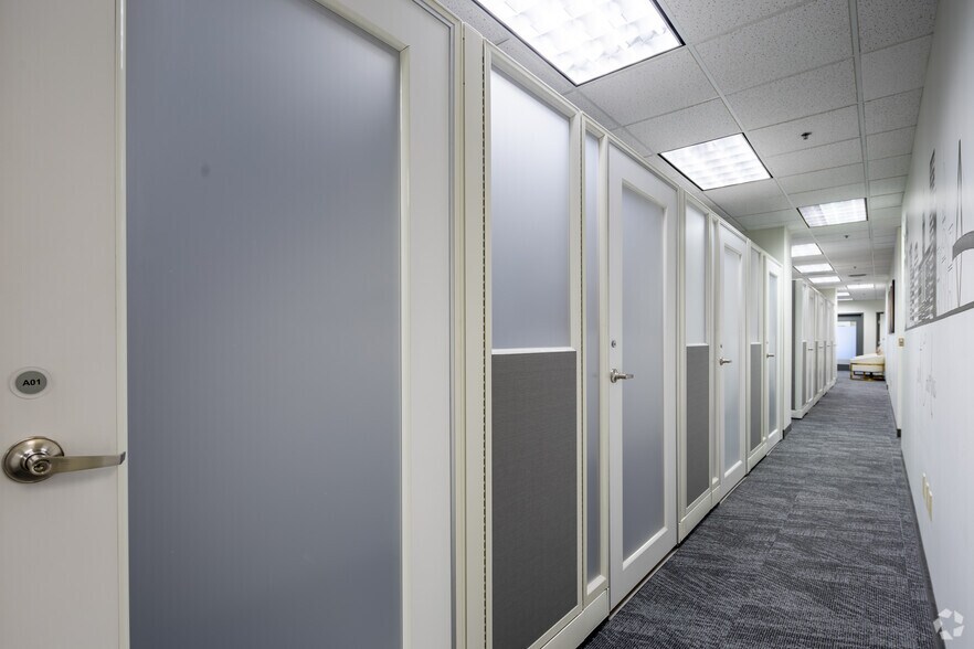 More Photos Of 1501 Main St, Columbia Coworking Space