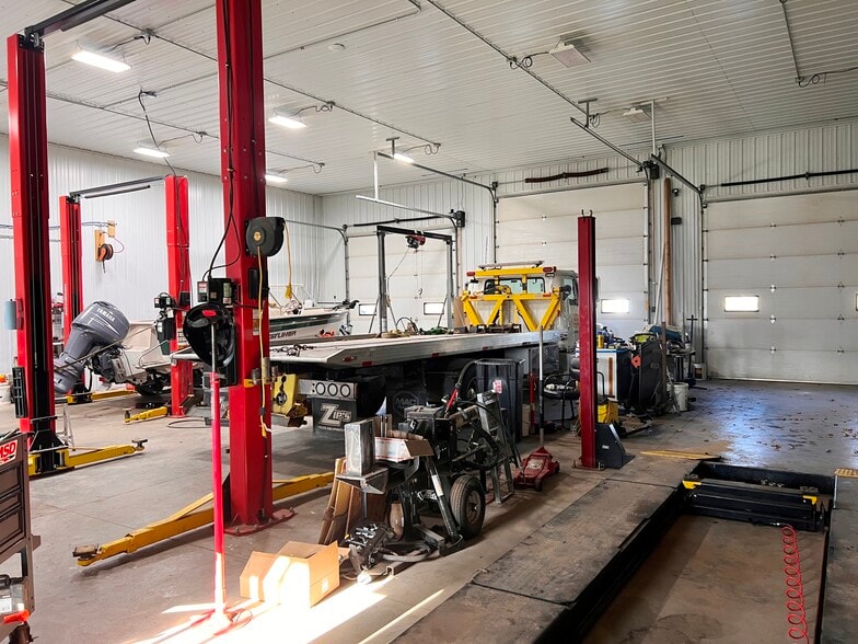 More Photos Of 7300 MN-6, Remer Auto Repair For Sale