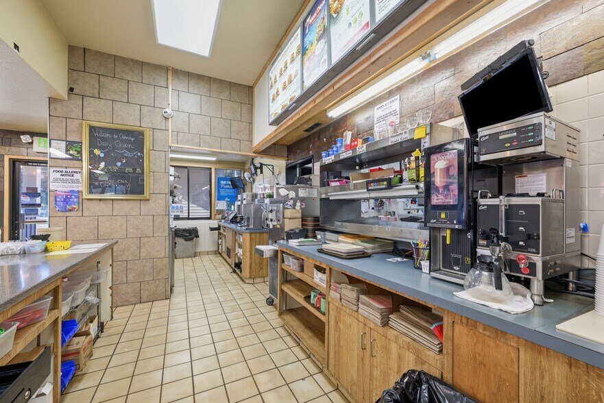 More Photos Of 47720 Or-58 Hwy, Oakridge Fast Food For Sale