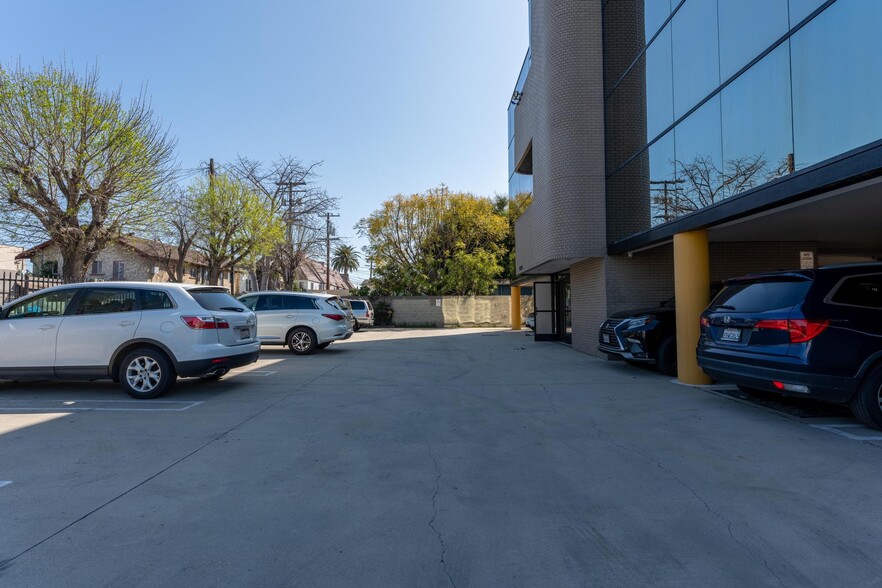 More Photos Of 980 Atlantic Ave, Long Beach Medical For Lease