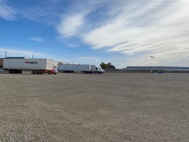More Photos Of 717 Ralph Ave, Stockton Land For Lease