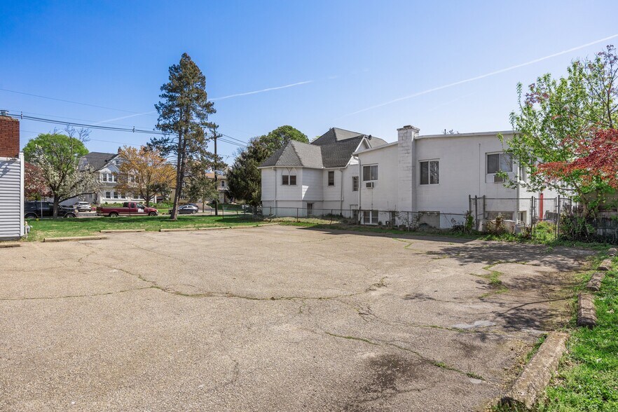 More Photos Of 122 Haddon Ave, Collingswood Office For Sale